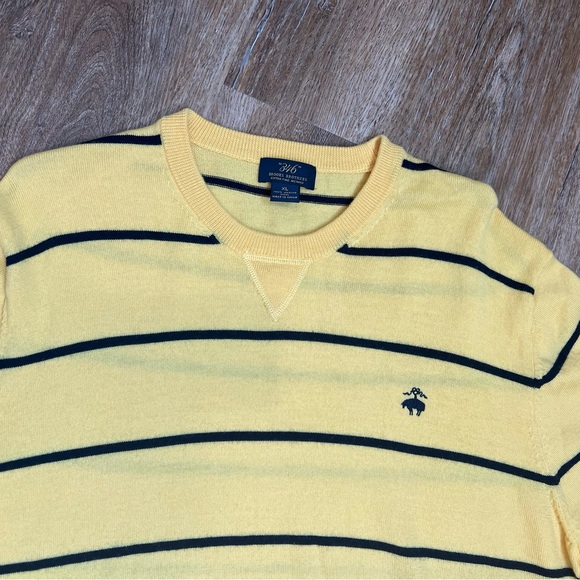 346 Brooks Brothers V-Neck Merino Wool Sweater Sz XL Yellow Navy Blue Stripe - Picture 4 of 12
